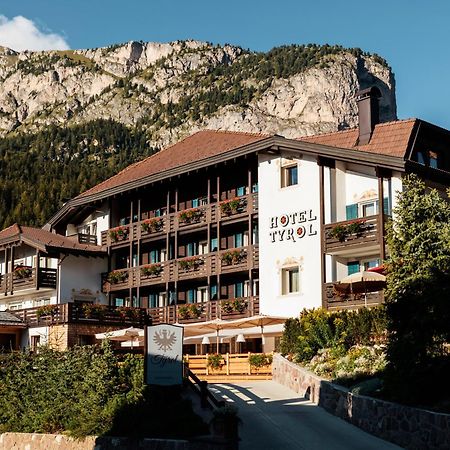 Hotel Tyrol Selva di Val Gardena Esterno foto
