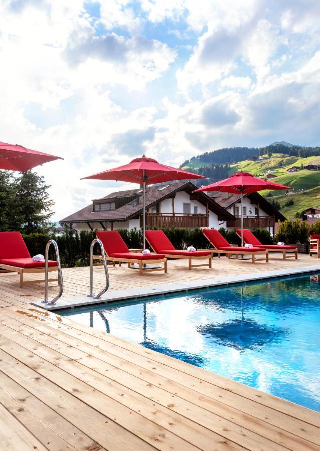 Hotel Tyrol Selva di Val Gardena Esterno foto