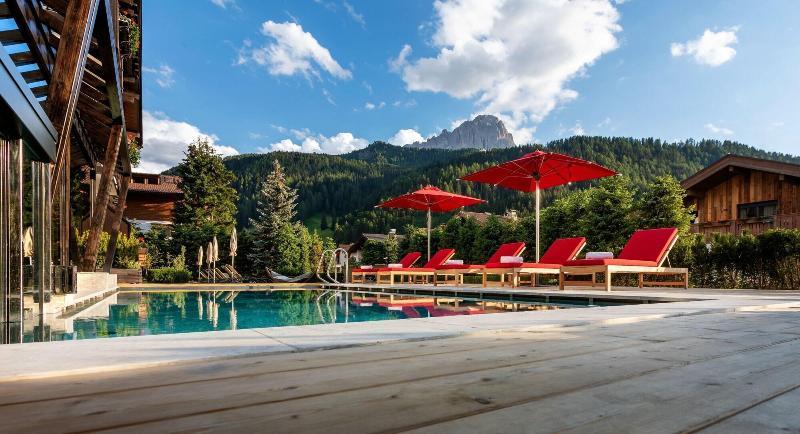 Hotel Tyrol Selva di Val Gardena Esterno foto