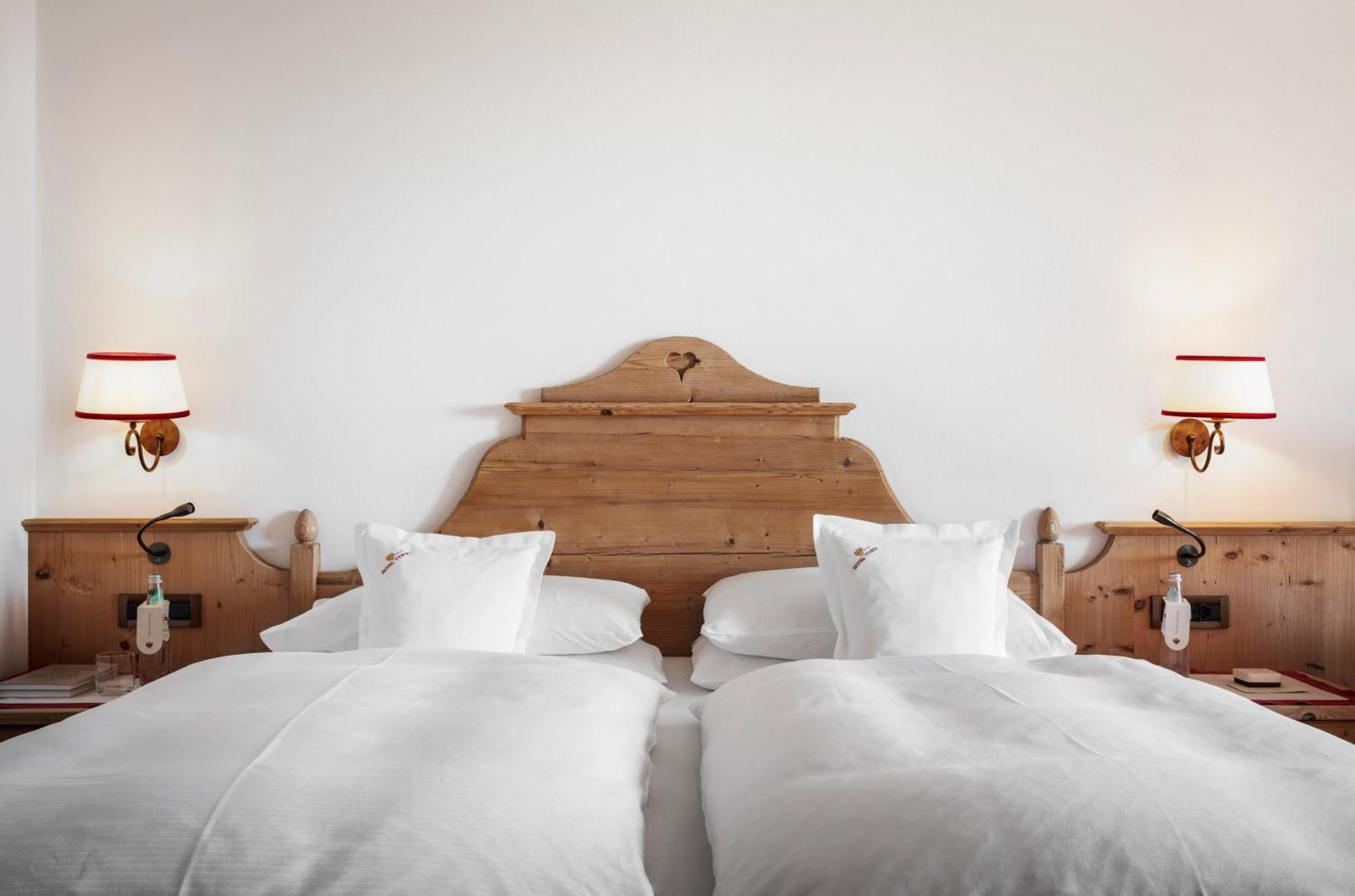 Hotel Tyrol Selva di Val Gardena Esterno foto