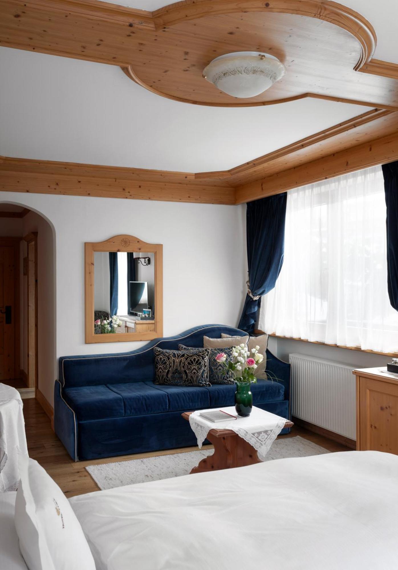 Hotel Tyrol Selva di Val Gardena Esterno foto