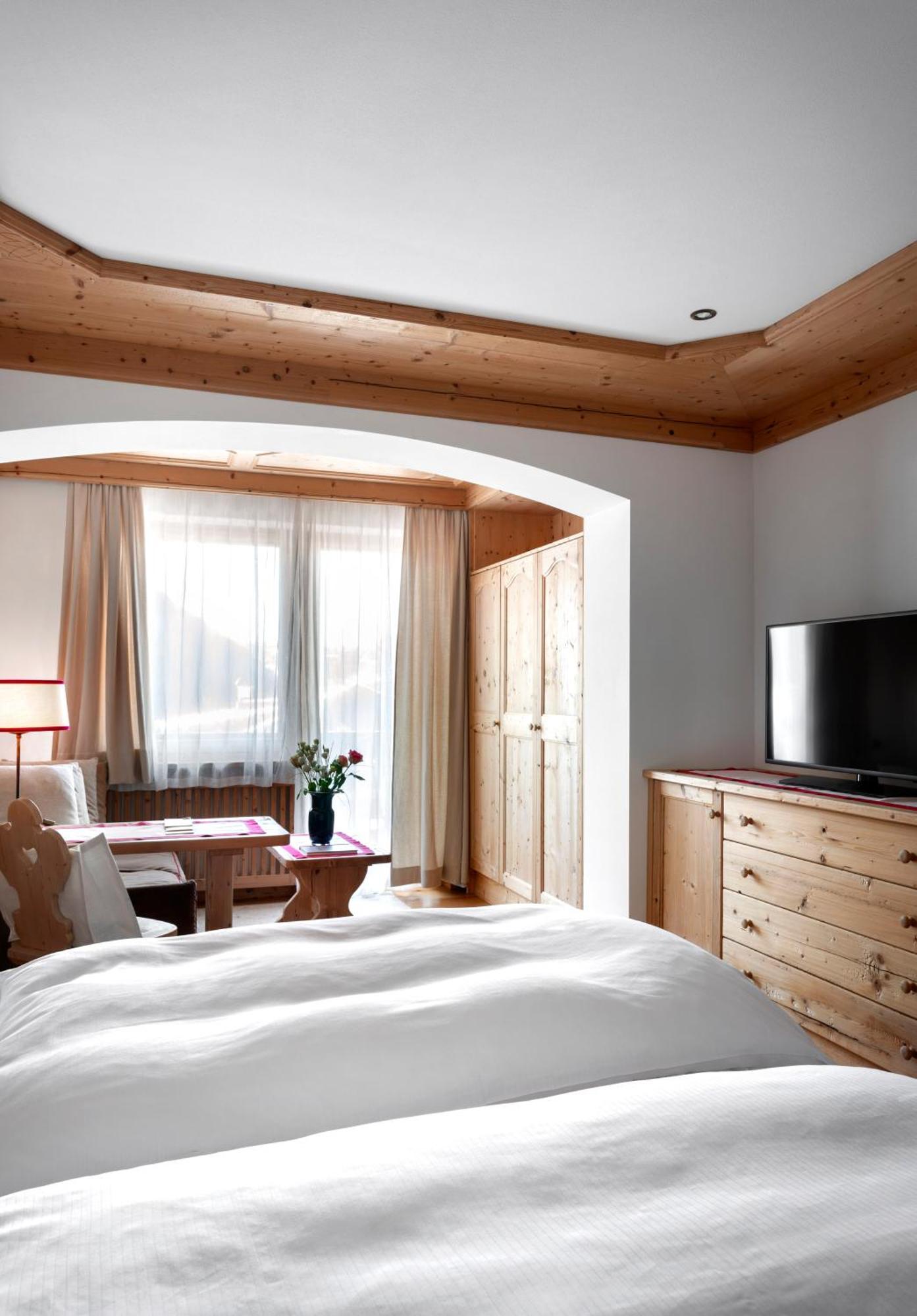 Hotel Tyrol Selva di Val Gardena Esterno foto