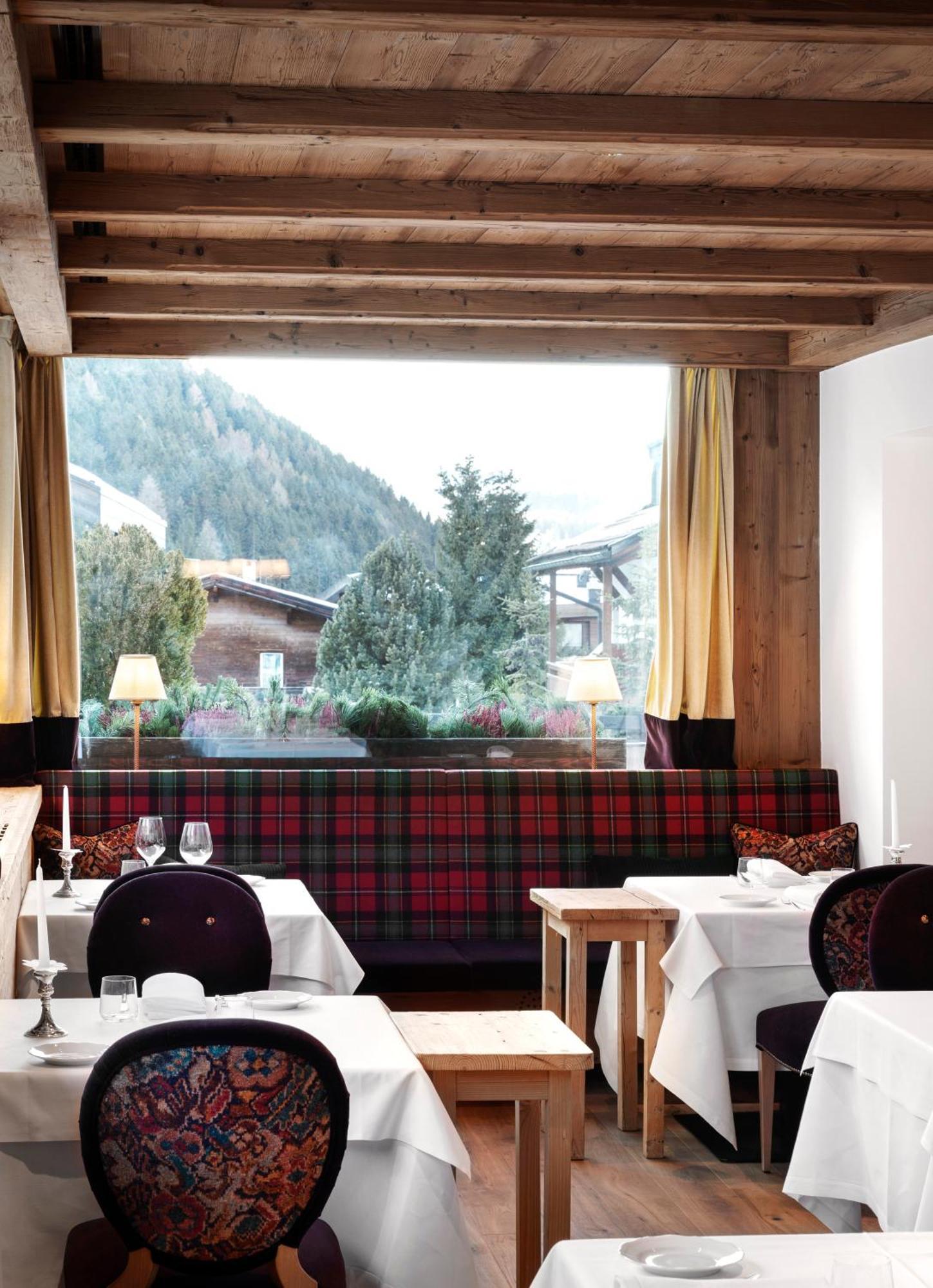 Hotel Tyrol Selva di Val Gardena Esterno foto